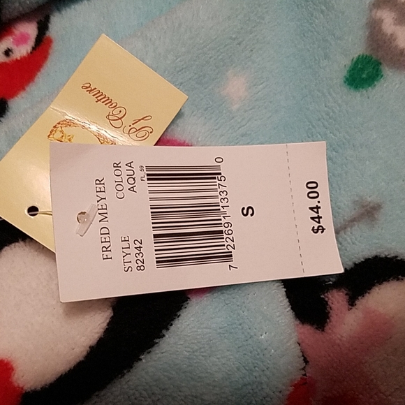 PJ Couture Onesie (Footless) with Winter Penguins - Picture 7 of 7